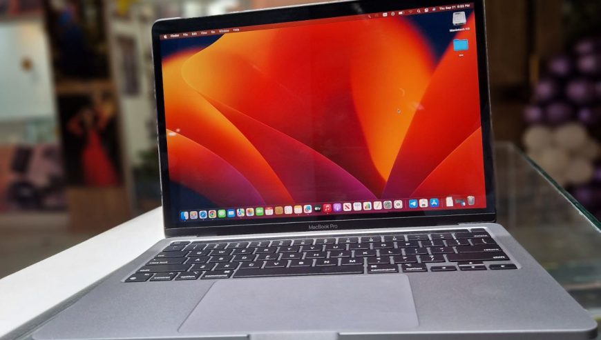 MacBook Pro M1 2020 