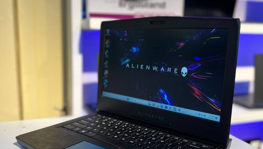 ALIENWARE 13 R3