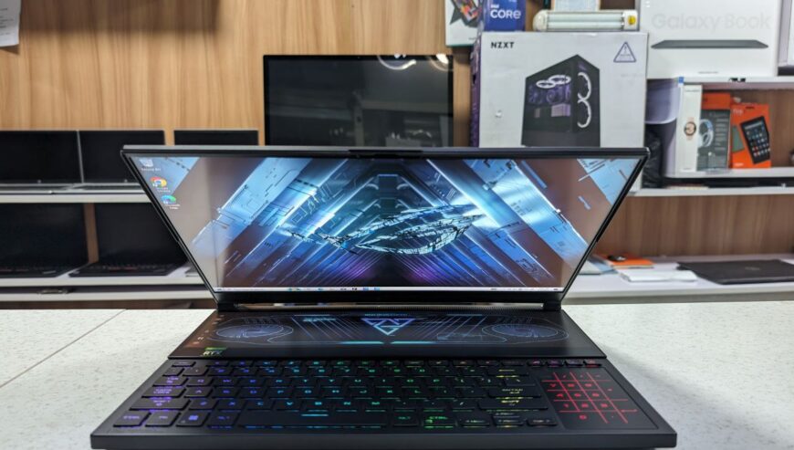 ASUS ROG Zephyrus Duo 16