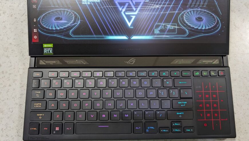 ASUS ROG Zephyrus Duo 16